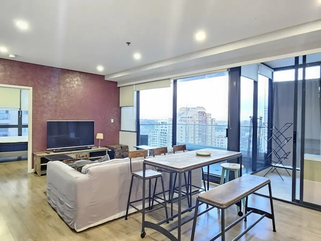 Furnished, Privacy, Security, Convenient World Class Location