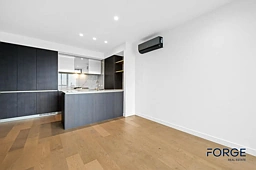 6601/228 La Trobe Street, Melbourne