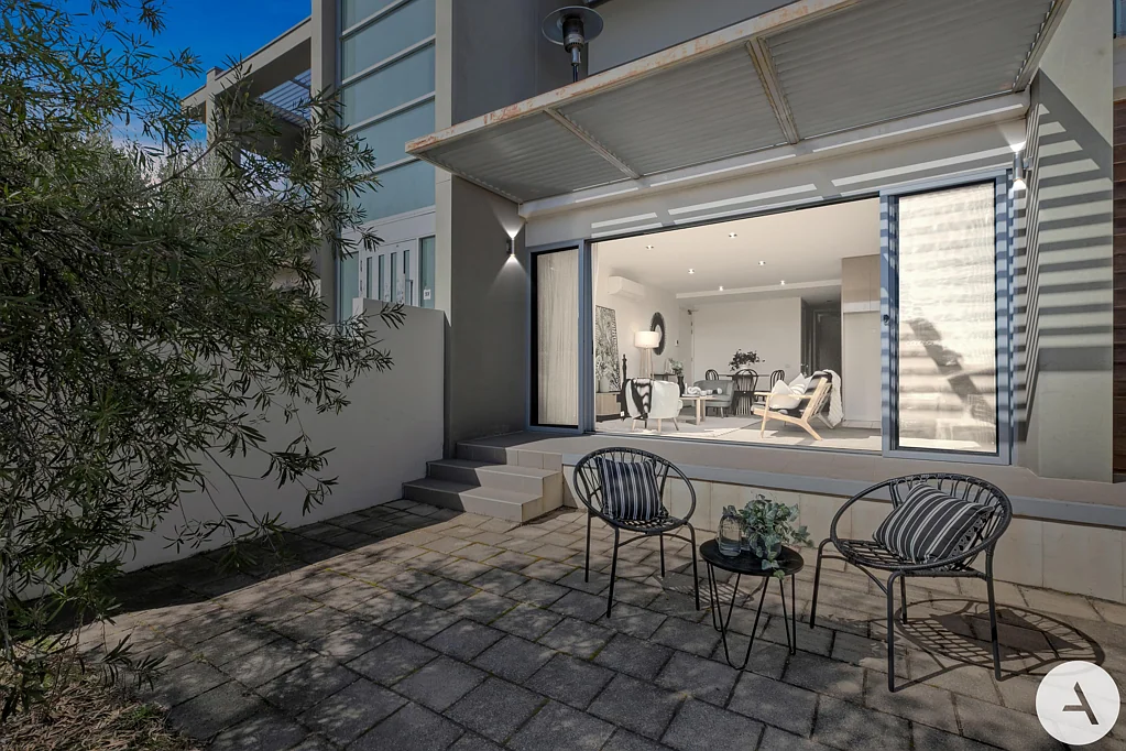 1/139 Blamey Crescent, Campbell, ACT 2612