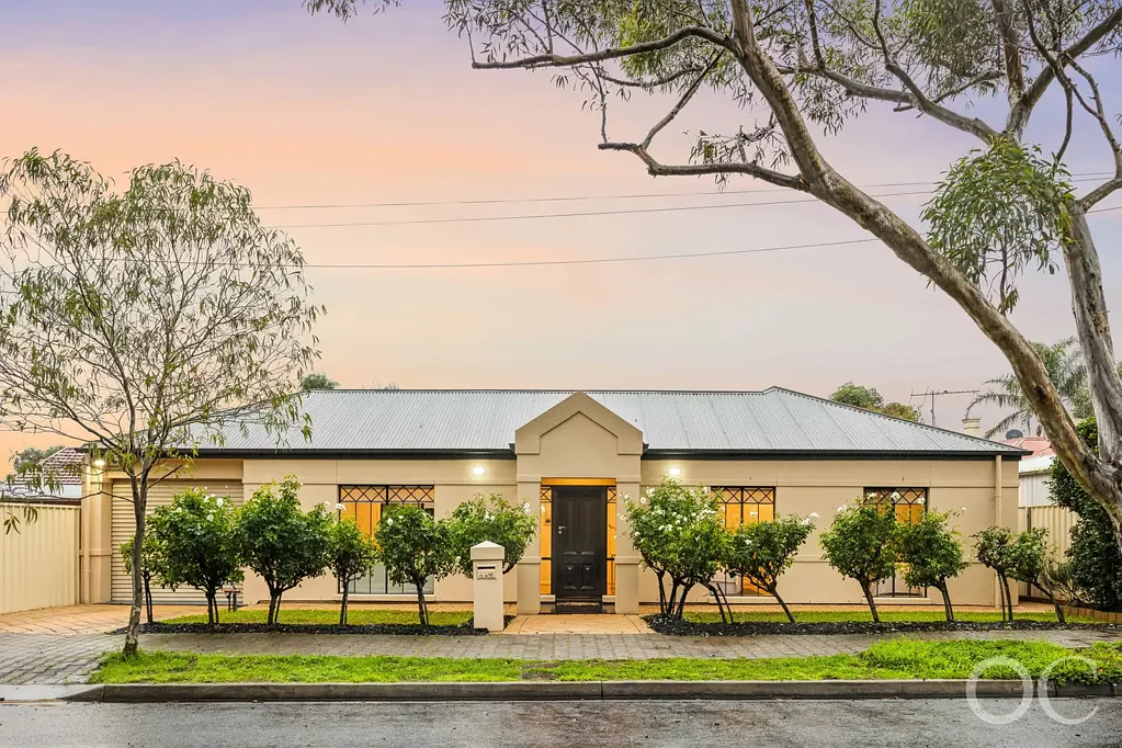 Parkside 3Moenga Open the Door to Torrens-Titled Bliss on the City's Best Fringe