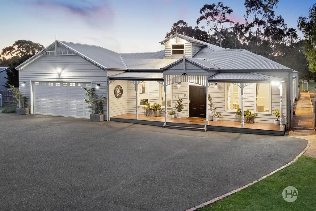 75 Hillcrest Drive, Langwarrin, VIC 3910