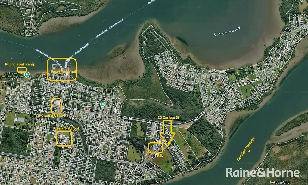 Russell Island 黄金地段 12.3米临街面 562平米转角地块 渡轮码头近 小学旁 投资潜力大 岛屿中心 鸟语花香 Prime Location Corner Block. See location on map.