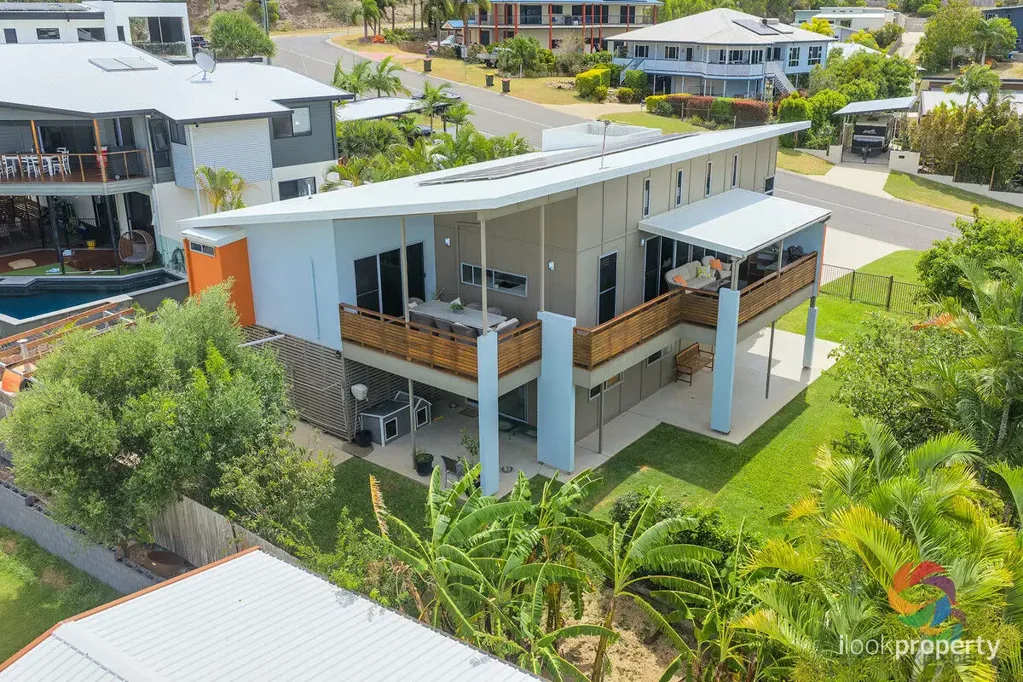 33 Lighthouse Drive, Boyne Island, QLD 4680
