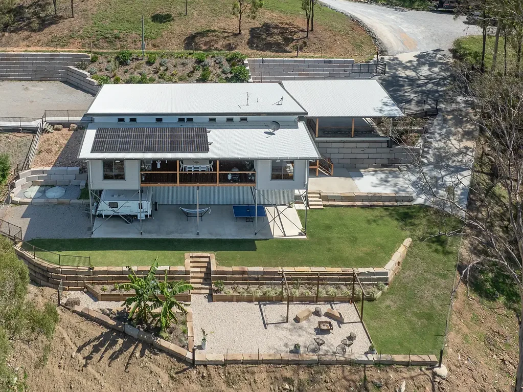 Burua 3ਬੈੱਡਰੂਮ Acreage Elegance with Breathtaking Views