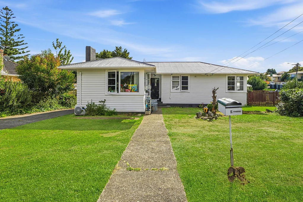 Manurewa 3침실 Clear Instructions Selling on Auction Day!!