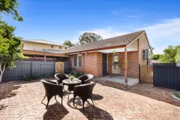 2/272 Grimshaw Street, Watsonia North