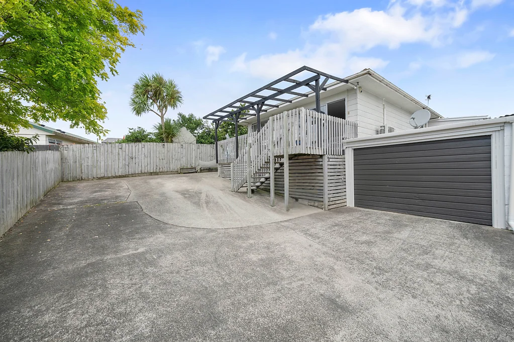 2/20 Shalimar Place, Clover Park, Manukau City, Auckland