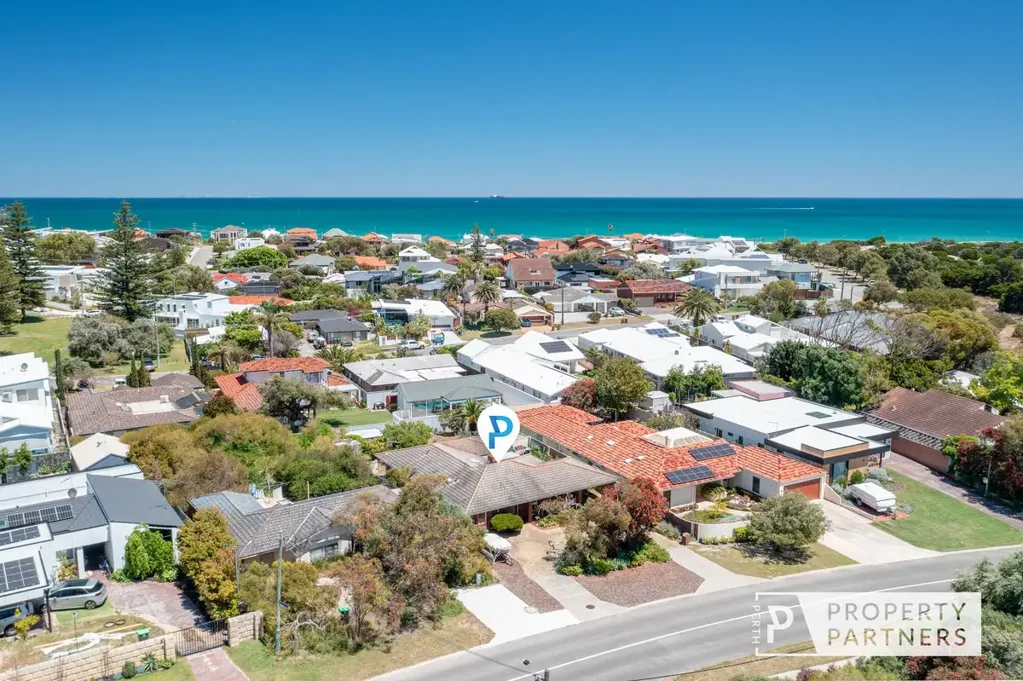 142 Elliott Road, Scarborough, WA 6019
