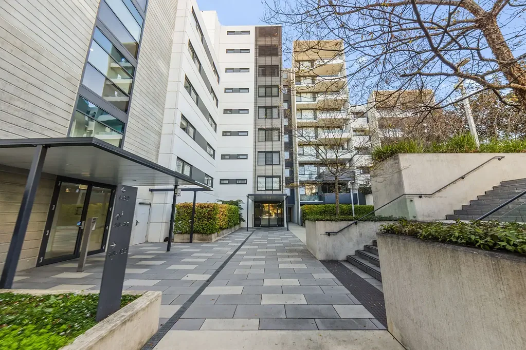 Lyons 2બેડરૂમ MODERN APARTMENT IN THE HEART OF WODEN