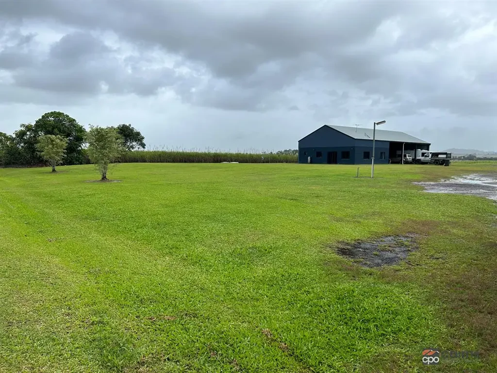 Innisfail Fabulous Shed With Amenities on 2.5 Acres
