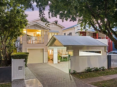 West End 5chambre A Forever Family Home, Designed to Evolve With Every Chapter