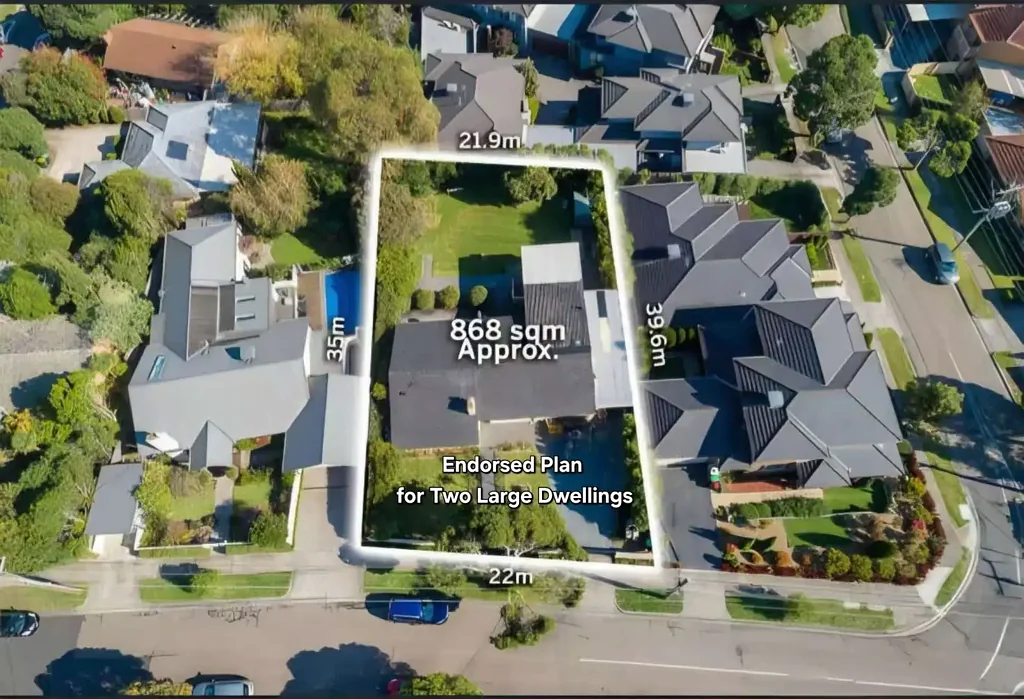 Doncaster East 4ਬੈੱਡਰੂਮ Approved Plan for 2 Large Dwellings