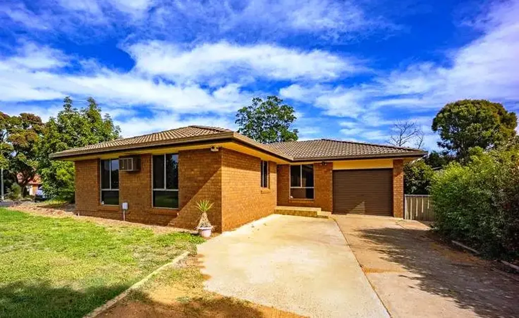 Dubbo 3 Slaapkamer Convenient Living Just Minutes from Orana Mall!