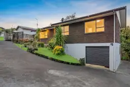 109 Kemp Road, Massey