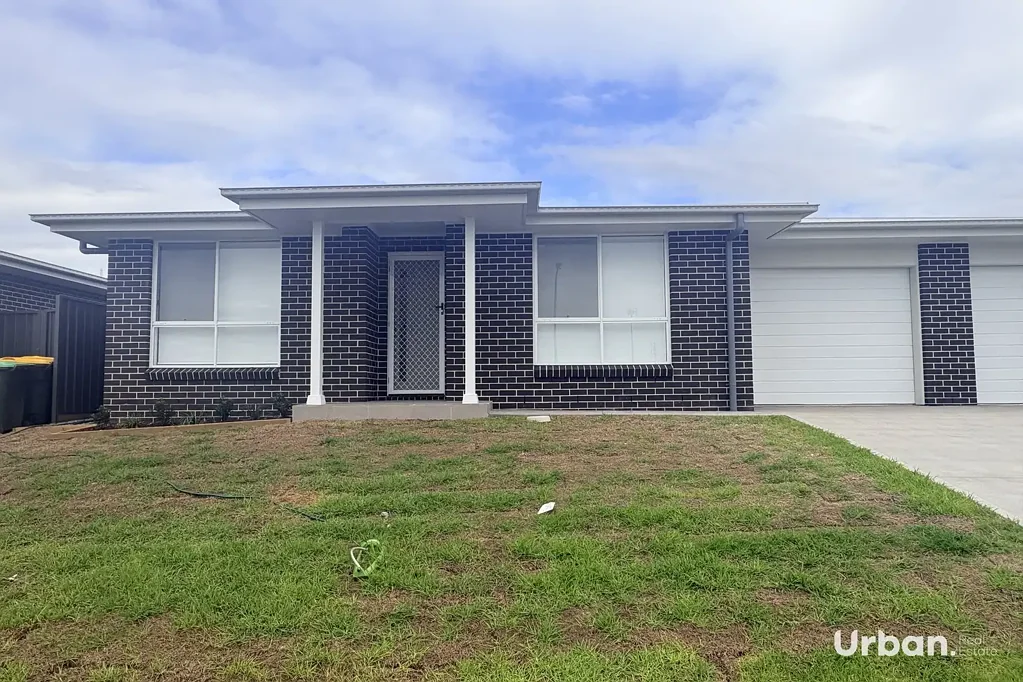 Brand New Four Bedroom Home in Gillieston Heights!