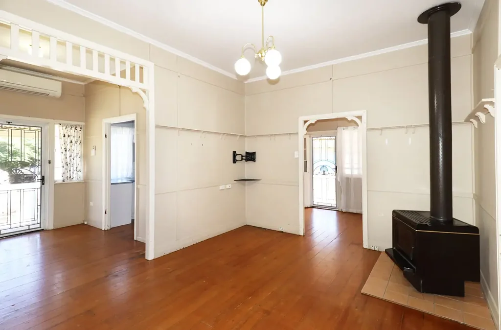4 Austen Street, Thangool, QLD 4716