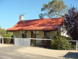 21 Railway Terrace, Mount Pleasant