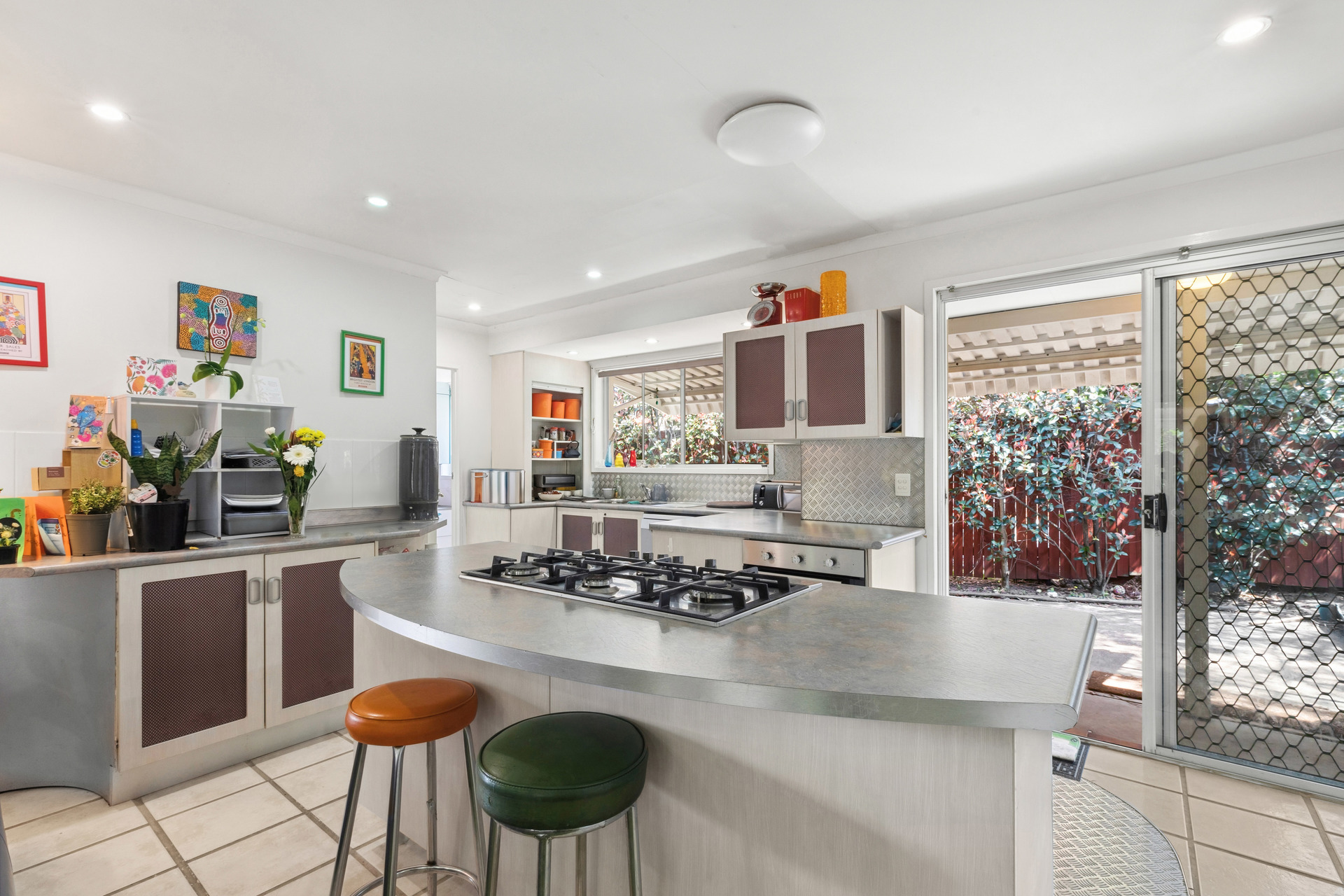 16 AMARINA AV, MOOLOOLABA QLD 4557, 0房, 0浴, House