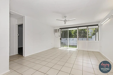 1/10 Regent Street, Hyde Park, QLD 4812, 2 slaapkamers, 1 badkamers, Unit