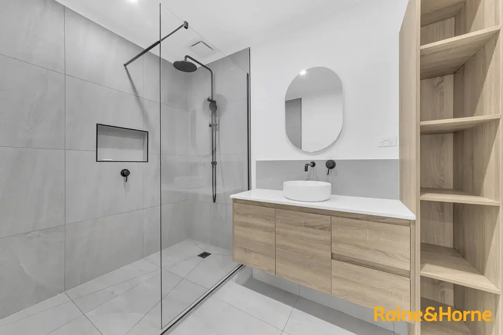 Pakenham 4ਬੈੱਡਰੂਮ Generous Living, Outdoor Entertaining & Walk-to Everything Location