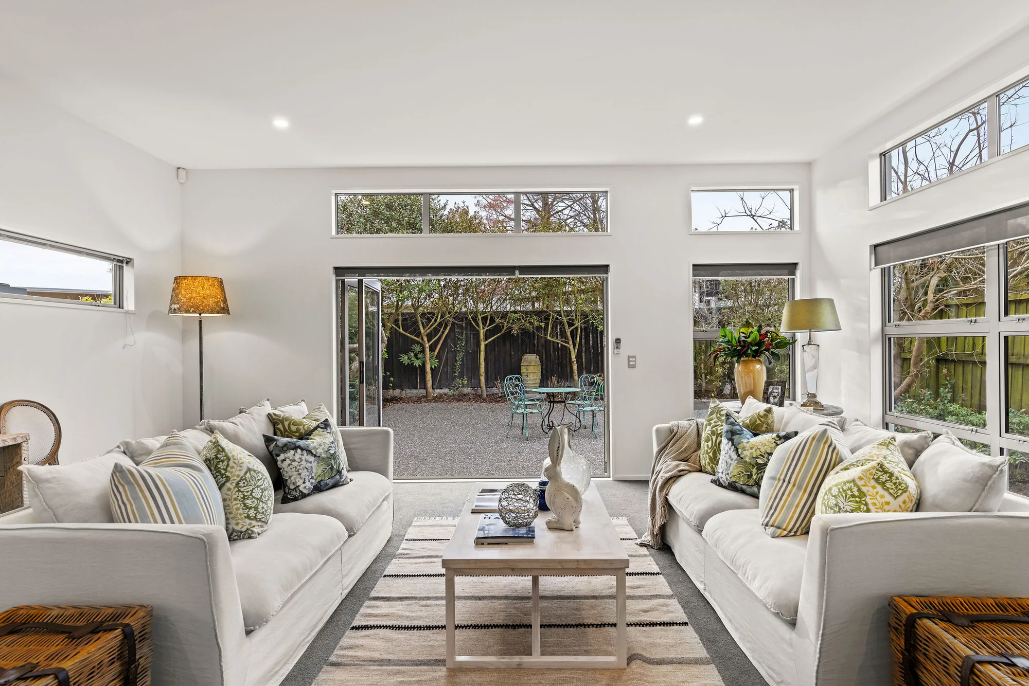 Merivale 2બેડરૂમ Single-Level, First-Class