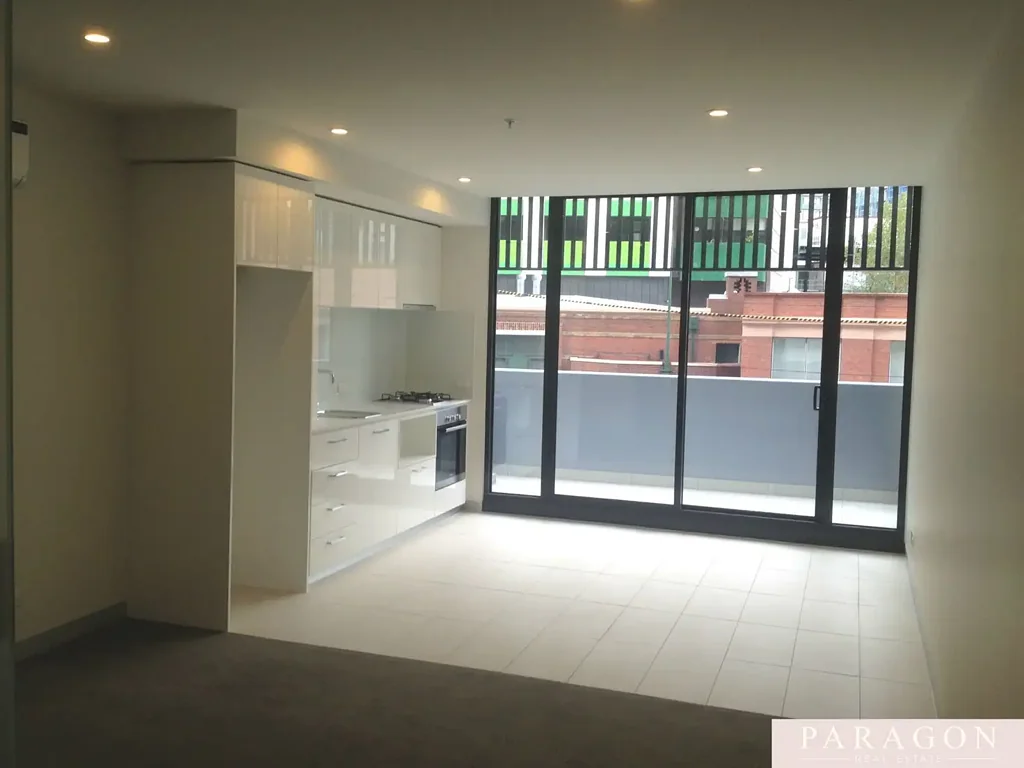 Convenient City Living - 3-Bedroom Apartment with 2 Toilets and Optional Parking
