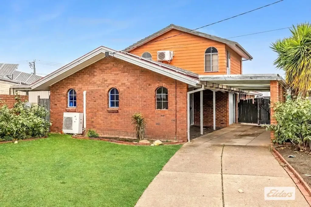 Wodonga 5ਬੈੱਡਰੂਮ Court Position, Solid Foundations & Genuine Potential