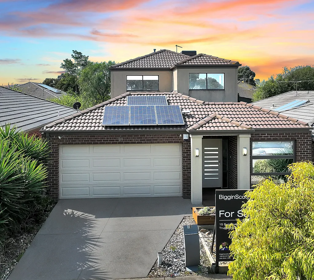 Truganina 4 Bedroom "Elevate yourself with this adorable and stunning Double Storey Home.