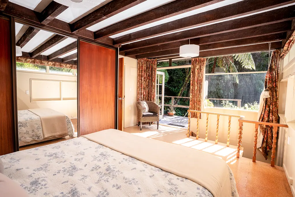 Wilton 4chambre VINTAGE MID-CENTURY POTENTIAL