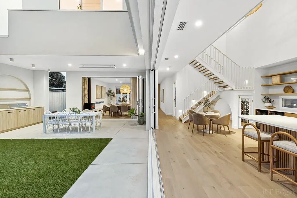 Barwon Heads 4 Bedroom Luxury Living in The Heart of Barwon Heads