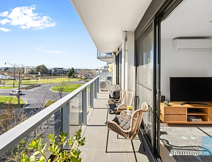 11/1 Woodward Way, Caroline Springs, VIC 3023, 2 ਕਮਰੇ, 2 ਬਾਥਰੂਮ, Apartment
