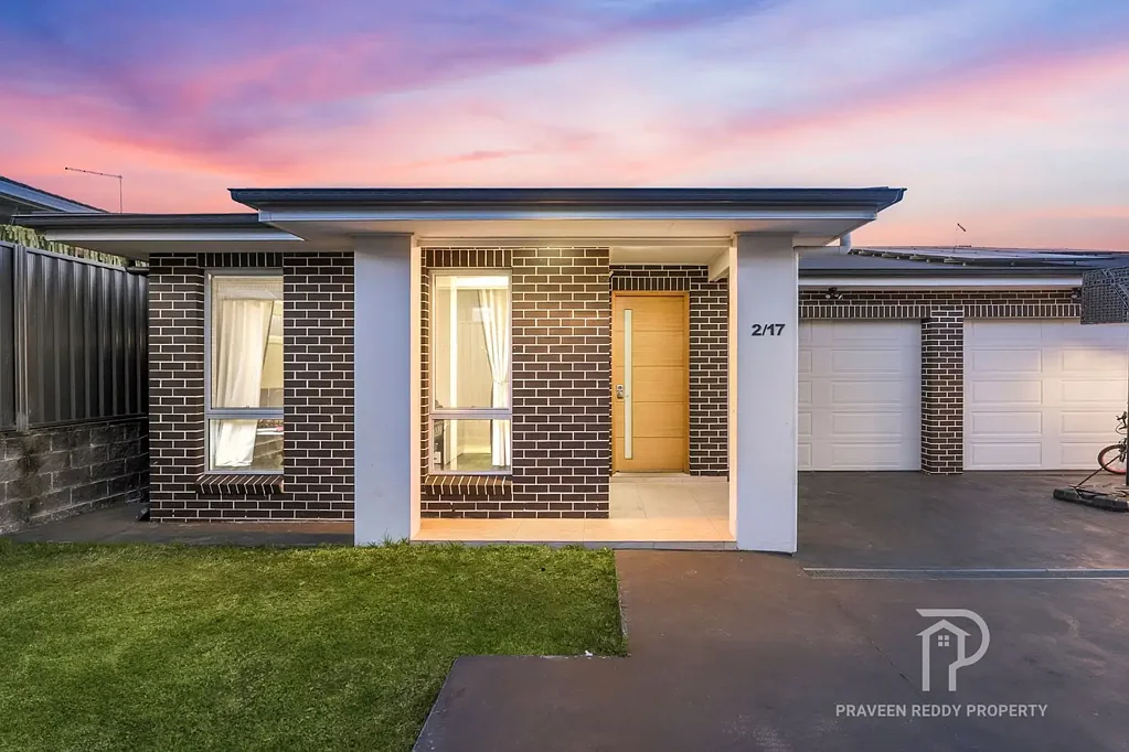 Riverstone 3房 无物业管理费，优质三卧两卫，位于 Schofields Public School 学区内，Riverstone High School 附近，步行可至 Norwest Christian Schools！！ NO STRATA, Premium 3 Bed 2 Bath Within Schofields Public Catchment, Riverstone HIGH & Walk To Norwest Christian Schools !!