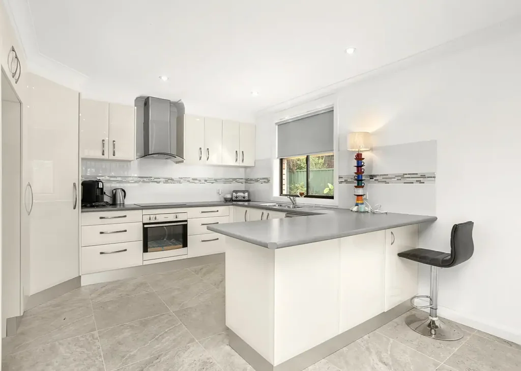 For Rent in the Heart of Old Bar – Walk to Everything!