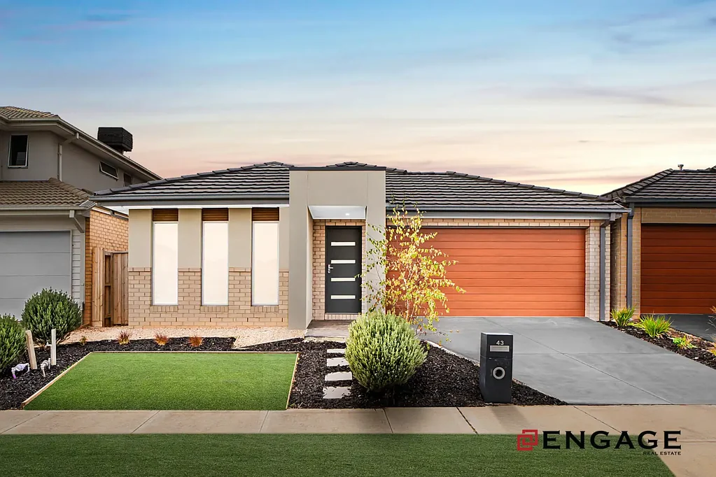 🏡 Sophisticated Family Living | 4 Bed, 2 Bath | Premium Finishes Throughout
