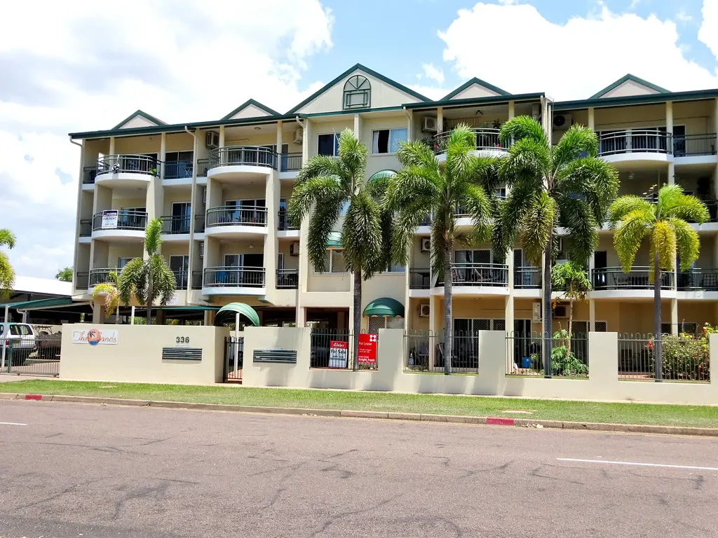 2 Bedroom, 2 bathrooom, UNFURNISHED Apartment.