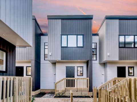 Onehunga 2 Bedroom LIMITED-TIME MEGA SALE - 2 WEEKS ONLY!