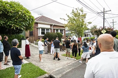 悉尼房市进入“冷静期”？卖家心态大变，中介透露：房市正在偷偷“换挡”……