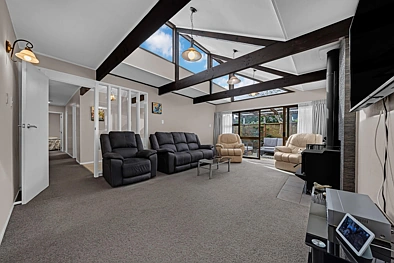 49 Kurnell Drive, Botany Downs, Manukau City, 4 Bedrooms, 2 Bathrooms, House