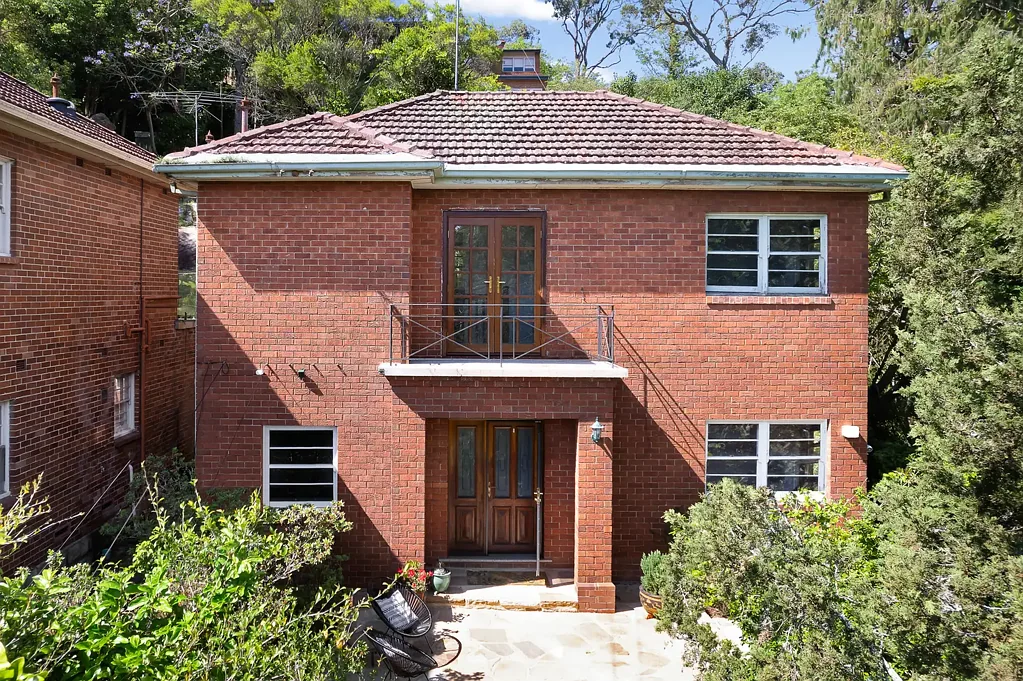 Spacious 3 Bedroom Home With Study & Double Garage
