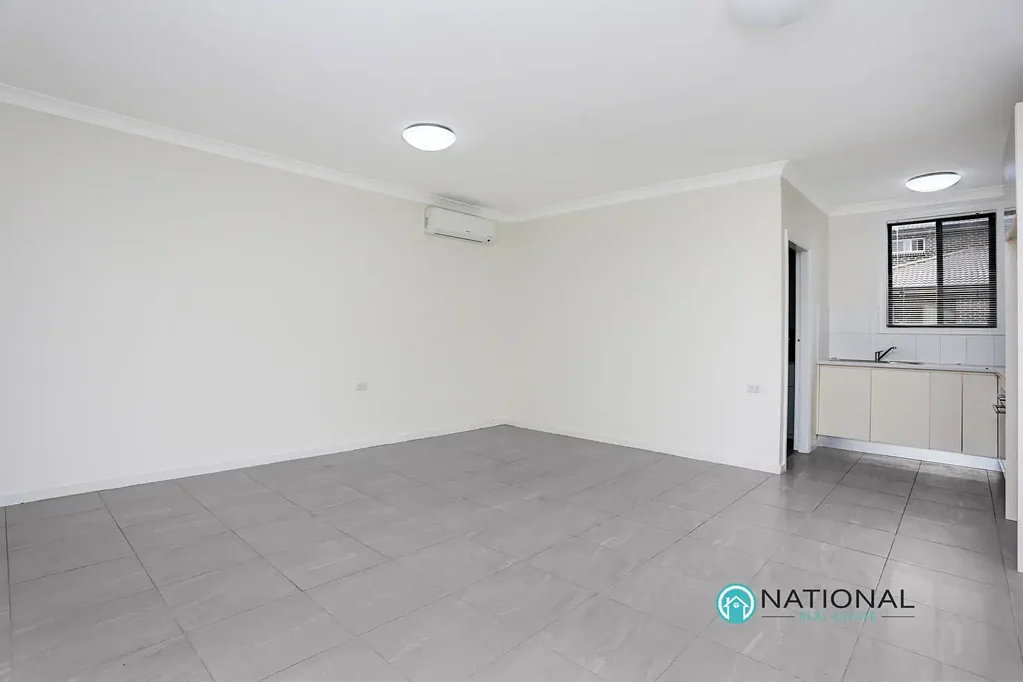 Updated 2 Bedroom Residence  - Water Included