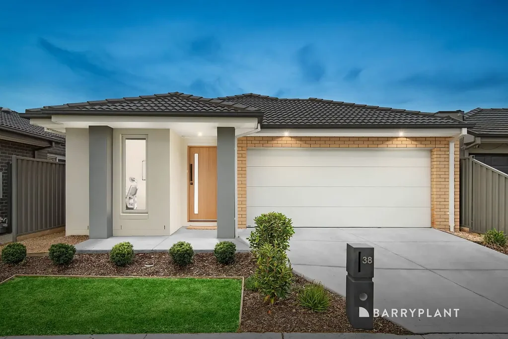 38 Byre Street, Doreen, VIC 3754