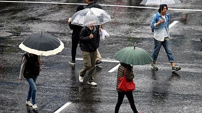 又来了！奥克兰刚刚发布强降雨、雷暴预警，出门切记带好雨具