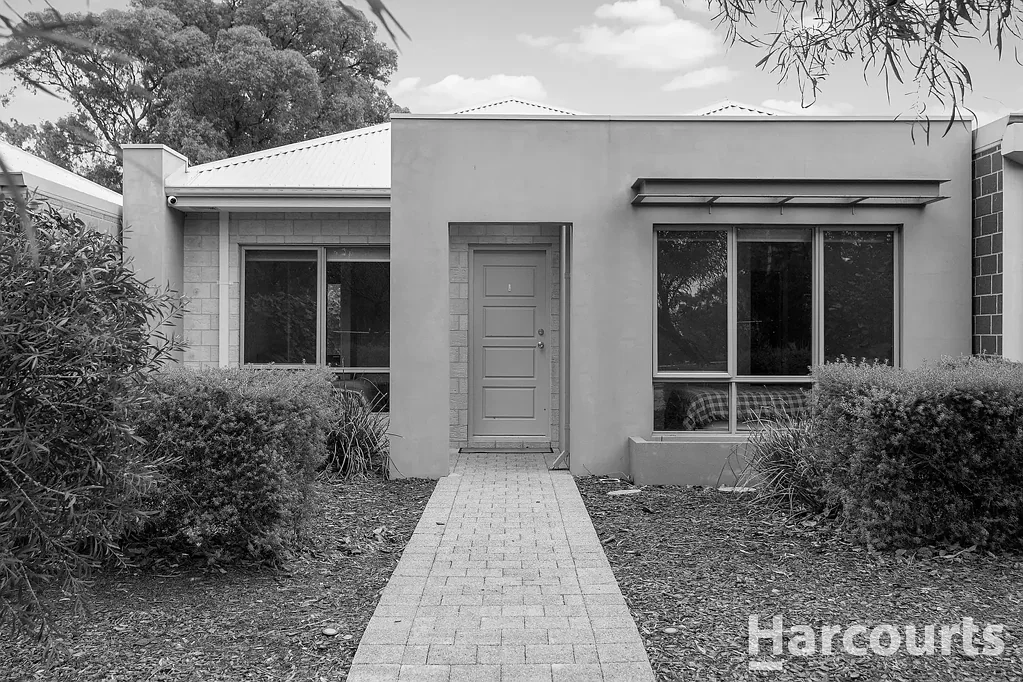90 Thornbill Crescent, Coodanup, WA 6210
