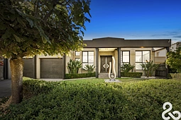 49 Woolnough Drive, Mill Park