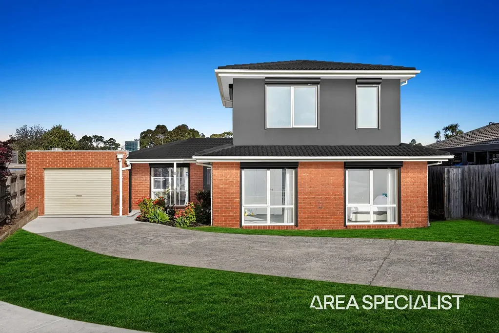 Narre Warren 4Phòng ngủ Its Addressed: Family Living with Exceptional Entertaining & Parking