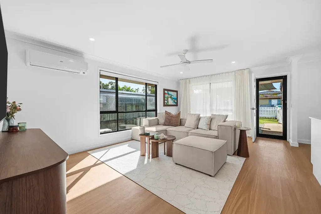 Runaway Bay 3Habitaciones Beautifully Refreshed Home in a Highly Sought-After Runaway Bay Pocket