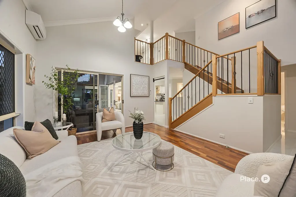 40 Clearmount Crescent, Carindale, QLD 4152