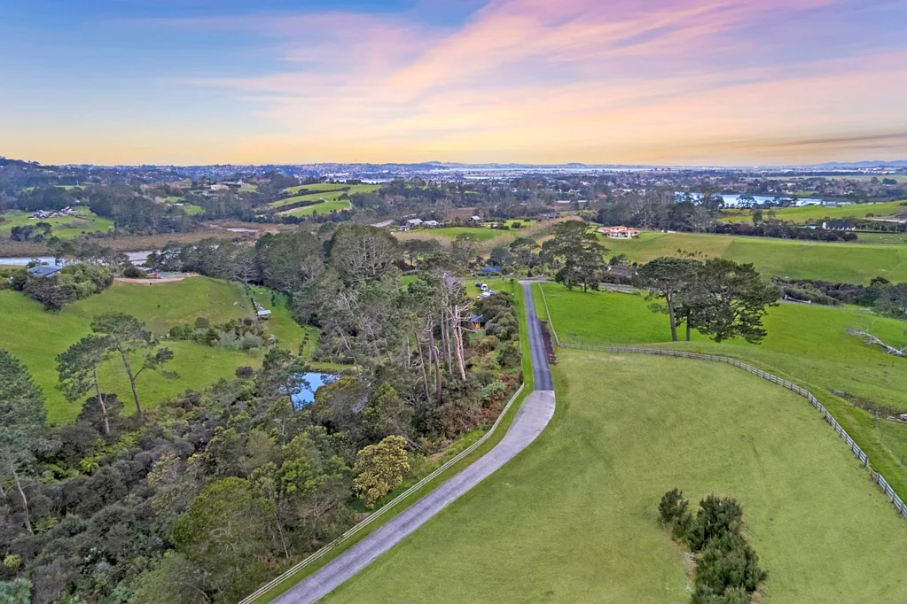 731A Ridge Road, Coatesville, Rodney, Auckland