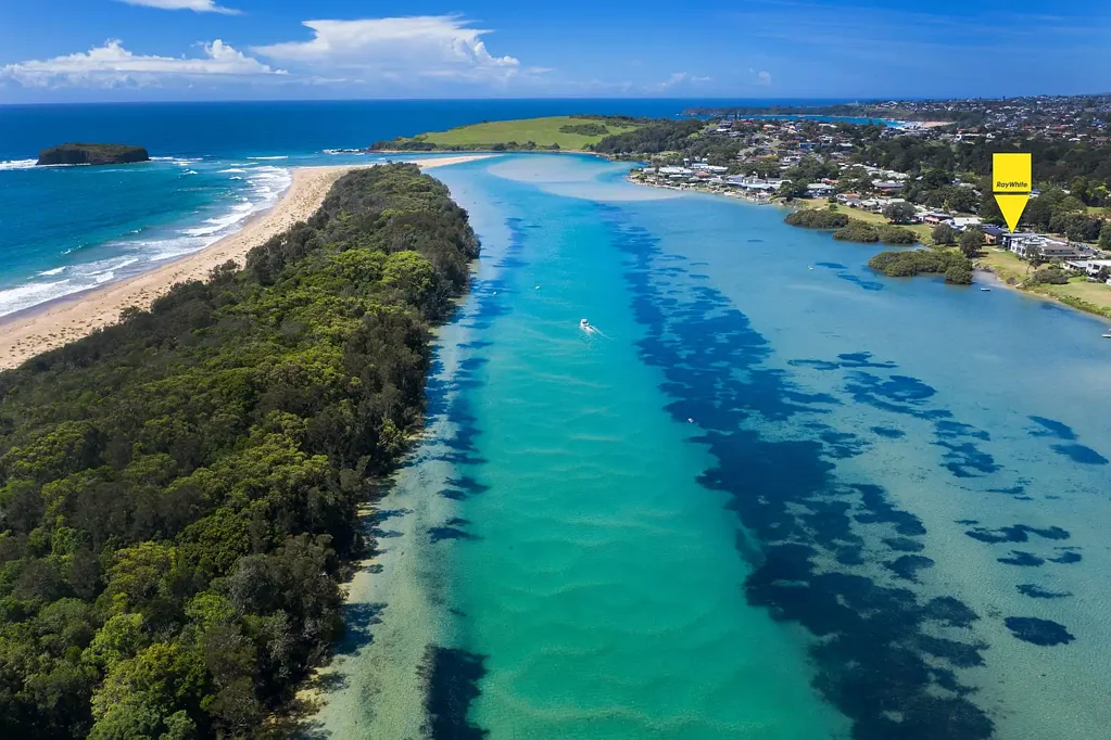 Minnamurra 4ਬੈੱਡਰੂਮ Celebrate Christmas on the water - Your Minnamurra retreat awaits!