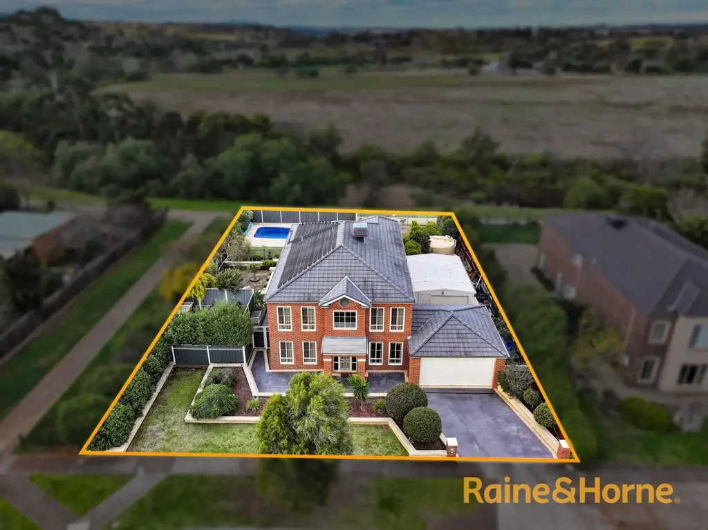 1 Janette Court, Darley, VIC 3340